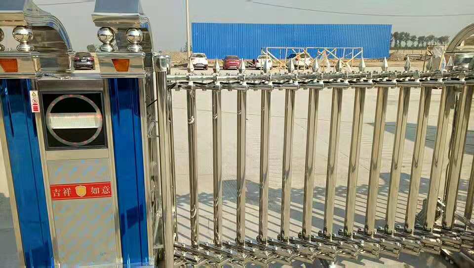 2018年10月平遙康華紙業有限公司伸縮門工地案例