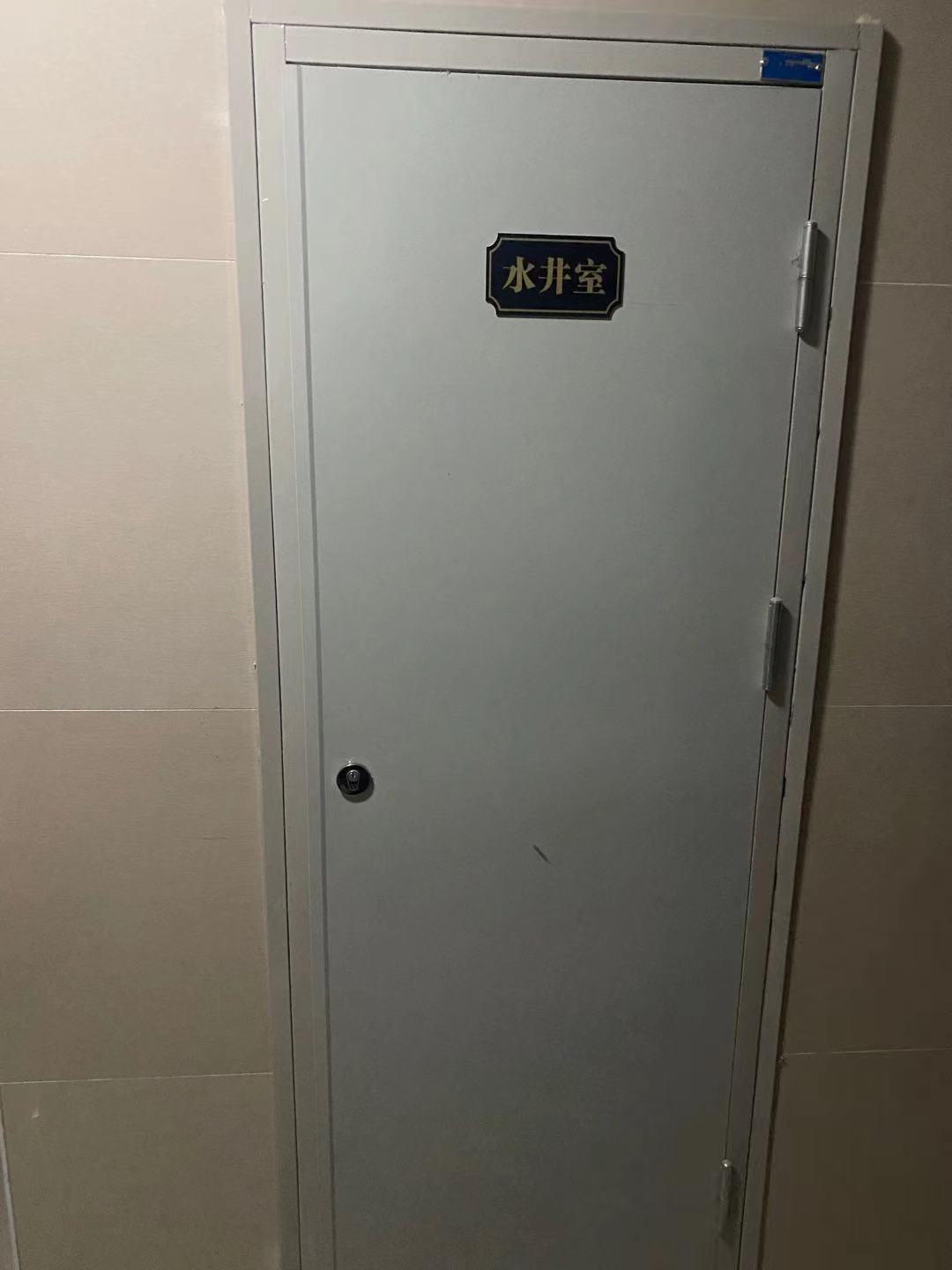 長風(fēng)小區(qū)管井門